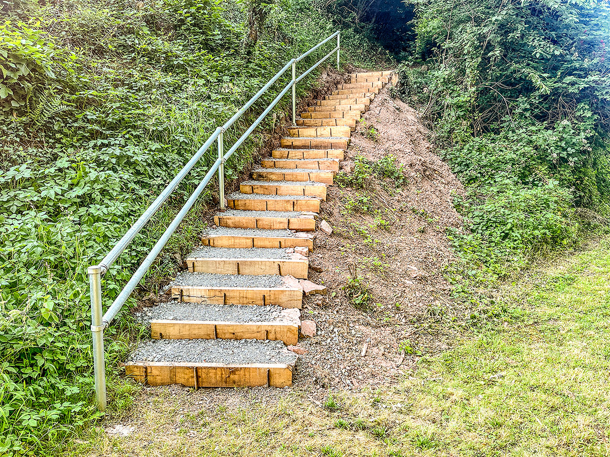 30 Jahre alte Treppe saniert